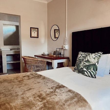 Coco Lodge Mthatha Exterior foto