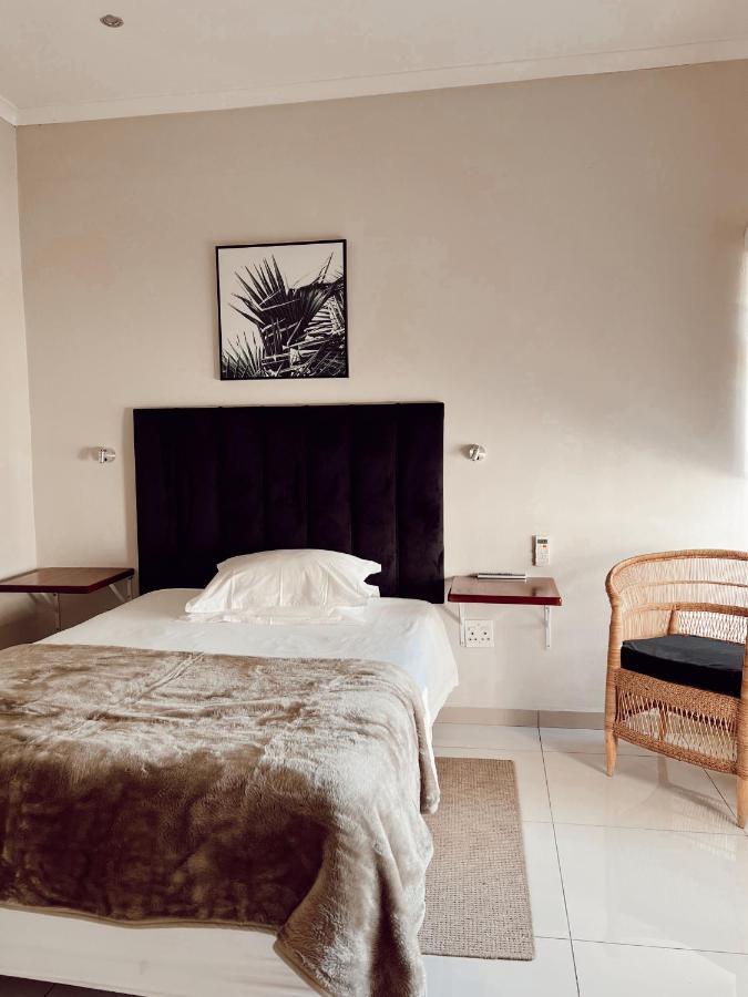 Coco Lodge Mthatha Exterior foto